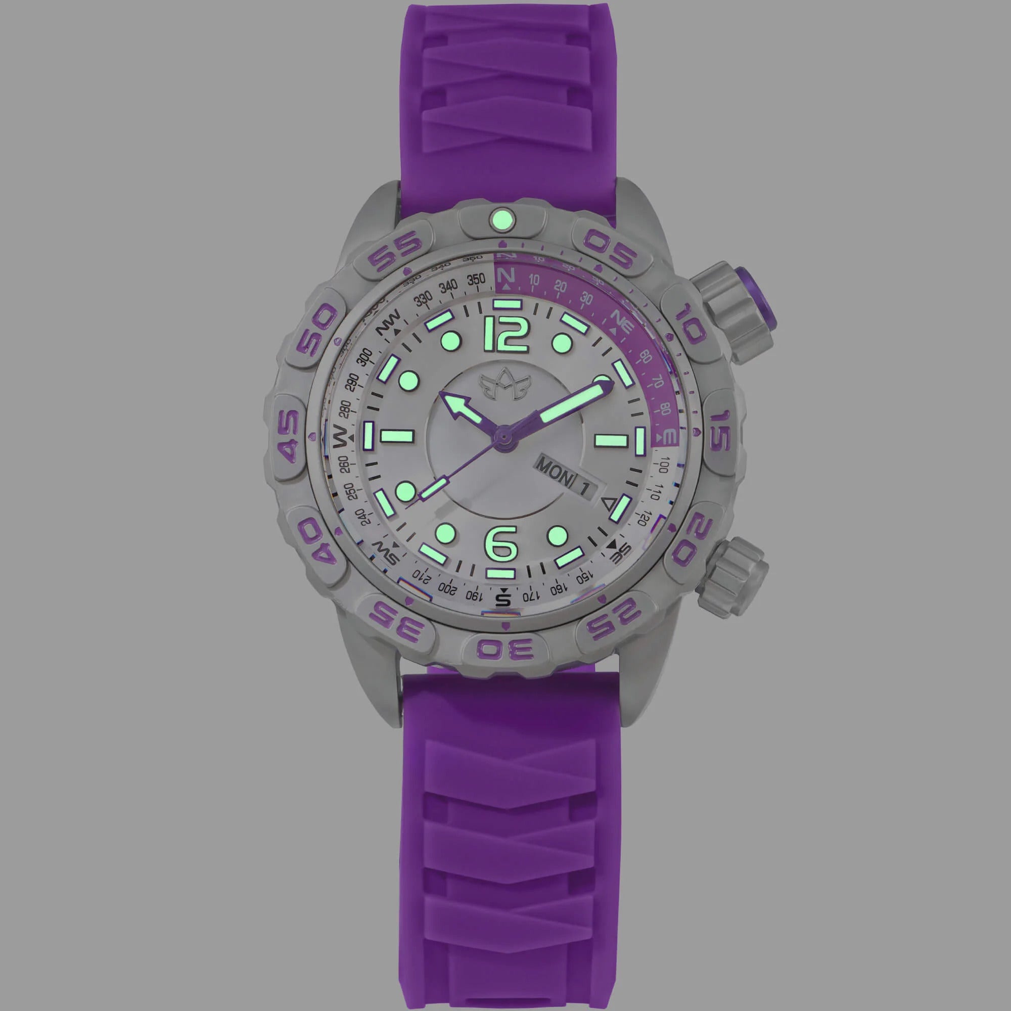 Abingdon Nadia Stainless-steel Nadia Luna Silver Dial Womens 35-mm Automatic self-wind Sapphire crystal. Wrist Watch